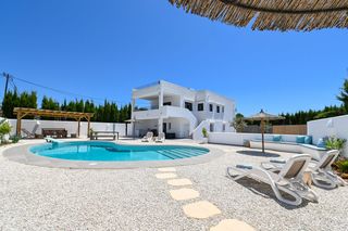 Casa in Montañar-El Arenal