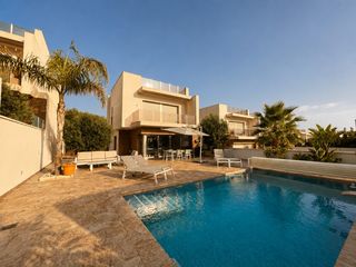 Casa a San Miguel de Salinas