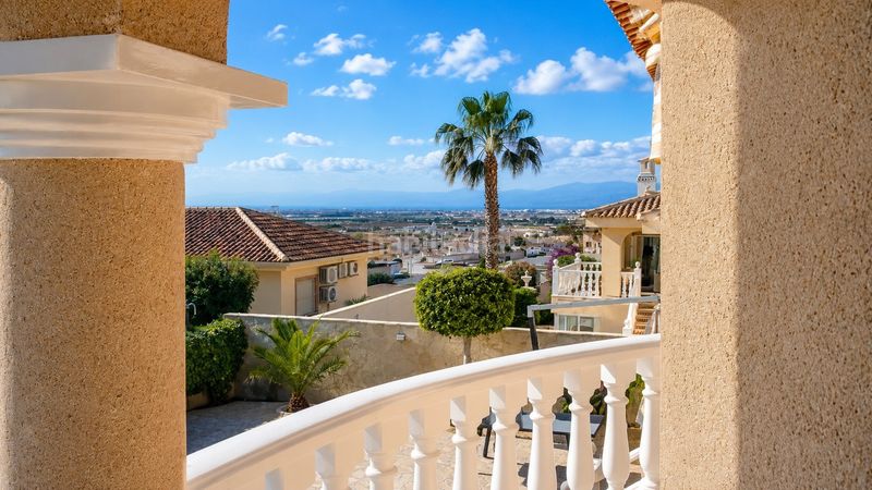Foto c5a7ee22-093d-4426-9355-9b16b210c8ad. Casa amb aparcament a Centro Rojales