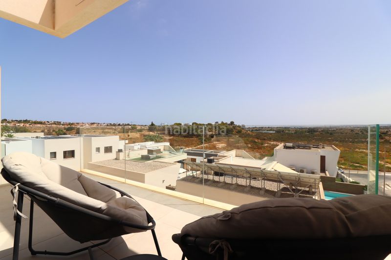 Foto 44d0c8a4-2f03-49e4-8439-ee52eb264764. Casa amb aparcament piscina a Benijófar