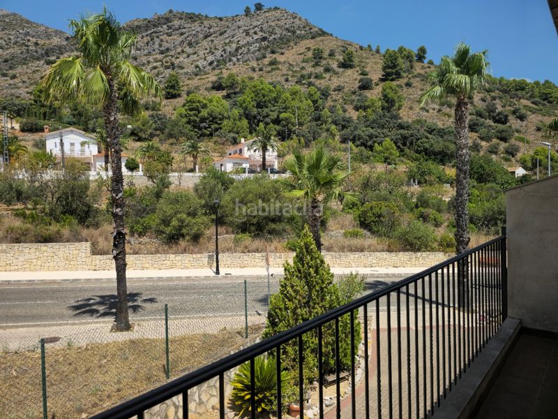 Foto f9569d19-2277-483a-b6f5-5e6cbbf58613. Casa adossada a Murla
