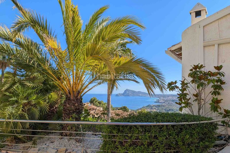 Foto 1440cec4-9d16-4d58-85c4-639b0253666f. Casa amb aparcament a Altea ciudad Altea
