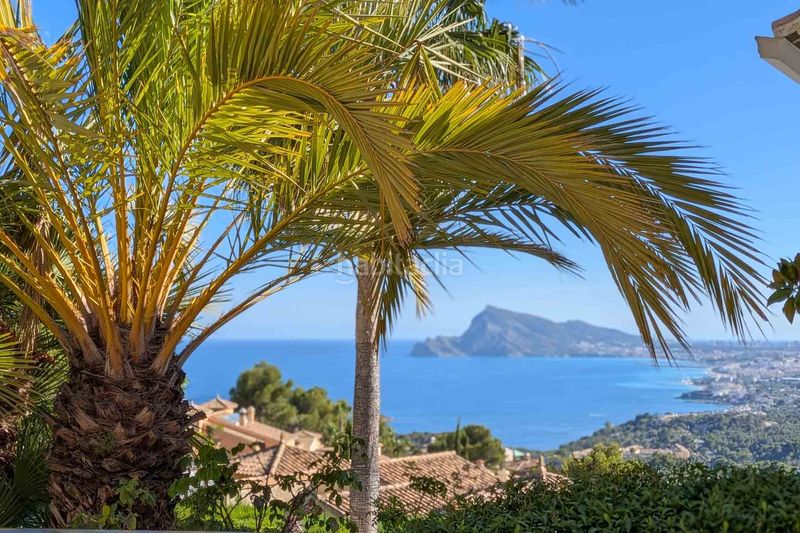 Foto 3c4bb3a5-1d76-4d8e-a5e6-2b63a90f9953. Casa amb aparcament a Altea ciudad Altea
