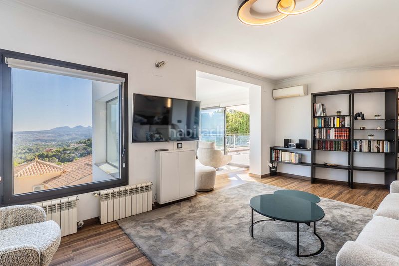 Foto fe58ea9d-39e3-456e-a6ee-cfcd41bf1d0e. Casa amb aparcament a Altea ciudad Altea