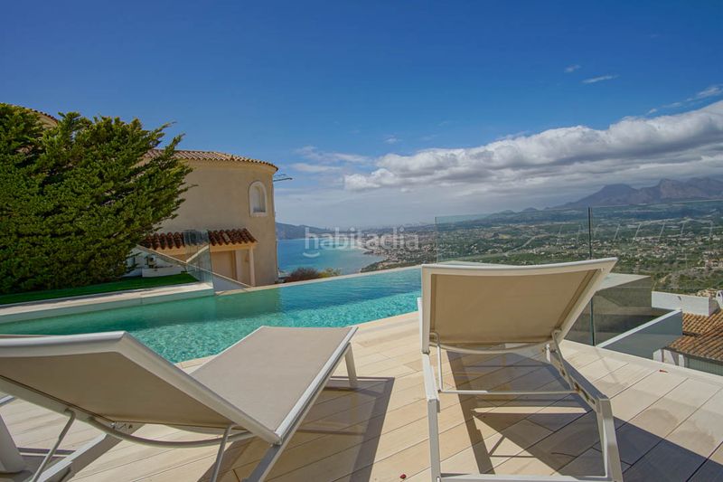 Foto d8d2f355-c29b-4e7c-94ba-fa81a52cf765. Casa amb aparcament a Altea ciudad Altea