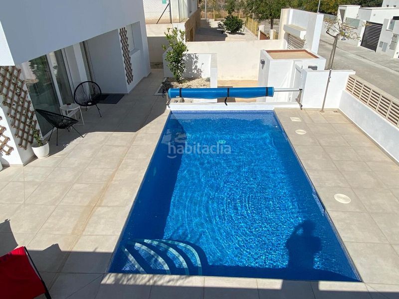 Foto 94d2270b-1ed9-4001-beaf-7b31c3259843. Casa a Benimantell