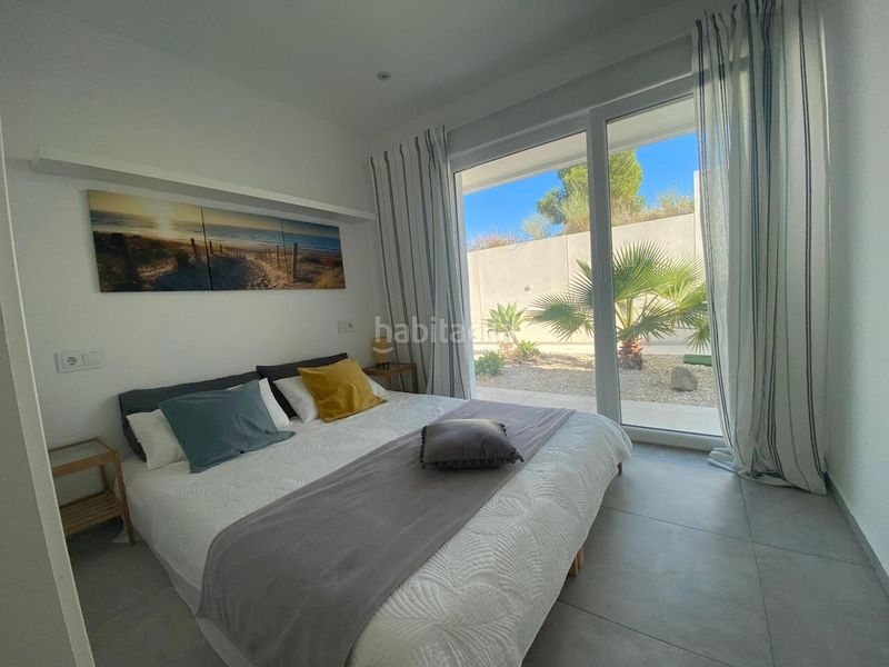 Foto bda3f70b-32ac-4604-a597-bebd766387a5. Casa a Benimantell