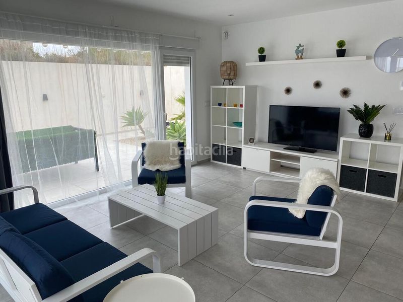 Foto c78b067c-fa0c-4f3c-9116-c0f44d77cba5. Casa a Benimantell