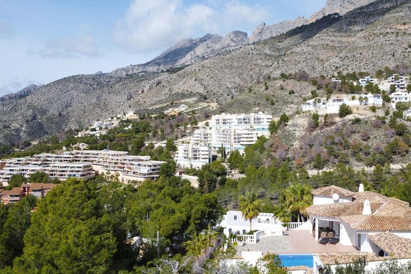 Foto 8868b2f9-d67d-4eb0-8eb1-674ecff77835. Casa a Altea ciudad Altea