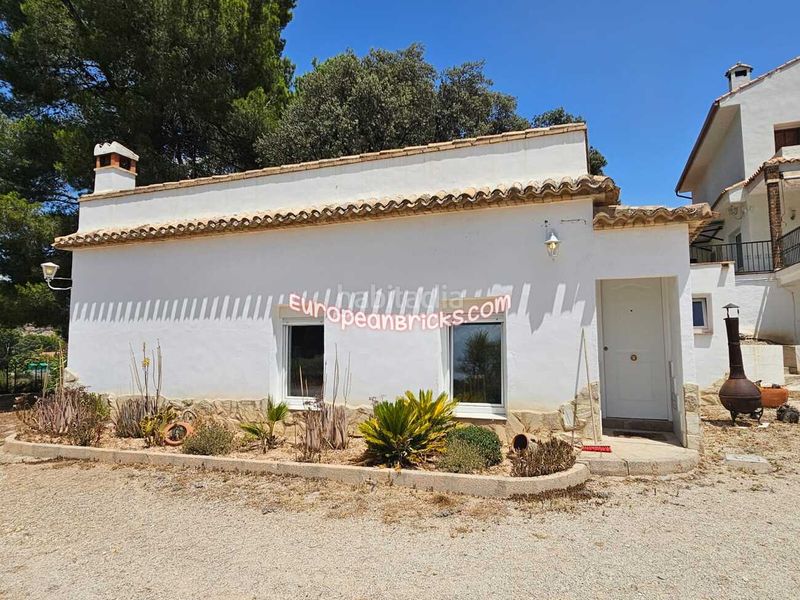 Foto e6c64052-72eb-4359-9985-0a6e793ff978. Masia amb aparcament piscina a El Llombo Ontinyent