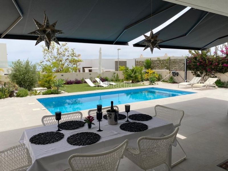 Foto a9f51540-ec01-47c7-8427-c6328c863f5c. Casa en Benimantell