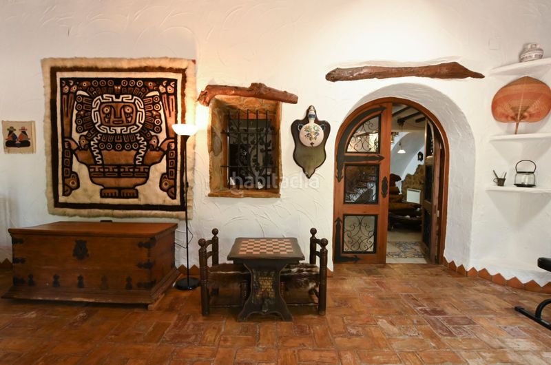 Foto f79b8ab8-4a71-4f29-a2eb-4e0cc990bd03. Masia a Canuta Calp