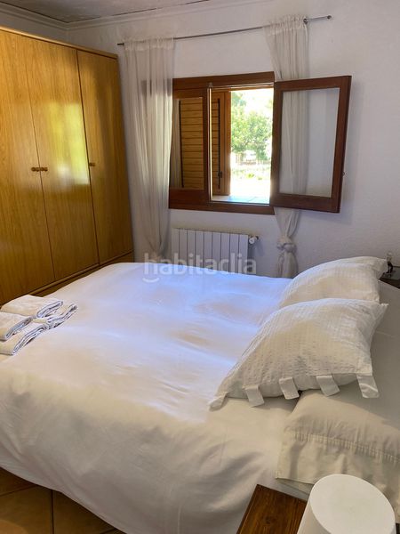 Foto 33393d5a-aa36-4699-b8ab-f8e86eda60b7. Casa adossada a Barx