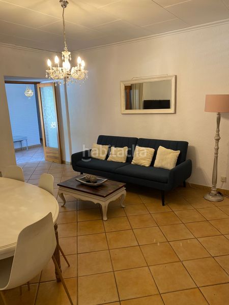 Foto 409405e8-a40b-41d6-b254-84af5a7153fa. Casa adossada a Barx