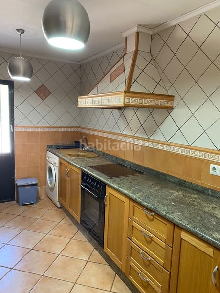 Foto 65ec9936-9cac-47d6-b0a5-e20e96276ac0. Casa adossada a Barx