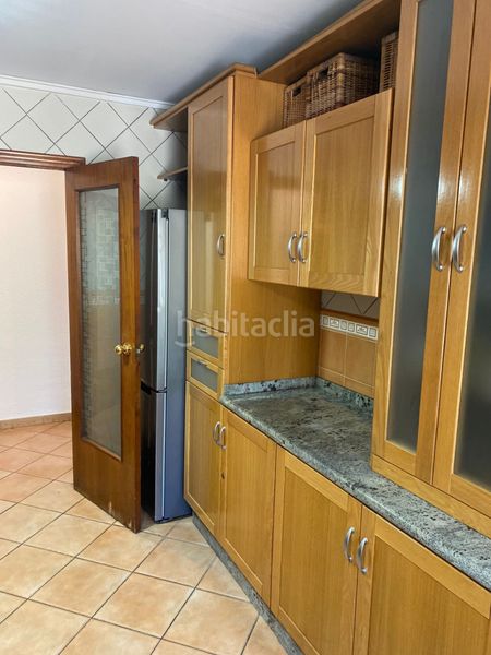 Foto 9d716bc0-6898-4a55-8085-a4d296a9caf0. Casa adossada a Barx