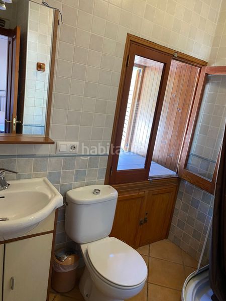 Foto a15f5d2a-4feb-43b4-9b4c-2acd332cd9a8. Casa adossada a Barx