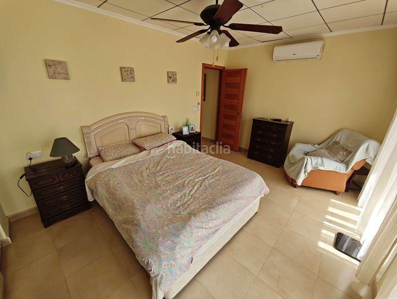 Foto 8768bb4e-9fad-4098-b65e-063b2463677d. Casa amb aparcament a Pinoso
