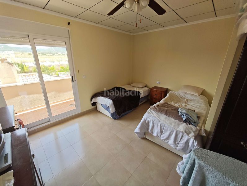Foto ab1f7906-5646-45b1-bb12-2cac664769bc. Casa amb aparcament a Pinoso