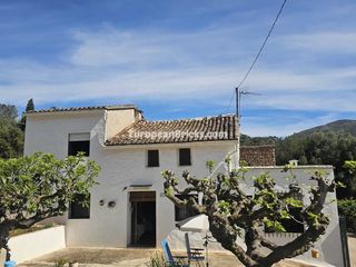 Masia a Xàtiva