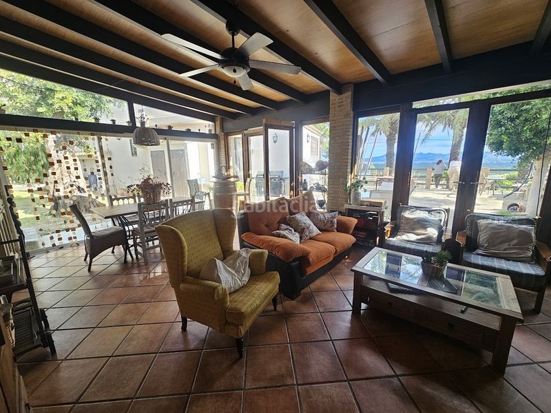 Foto 71af0207-98c5-4e0b-b45b-a9d103f1c31d. Casa amb piscina a Alberic