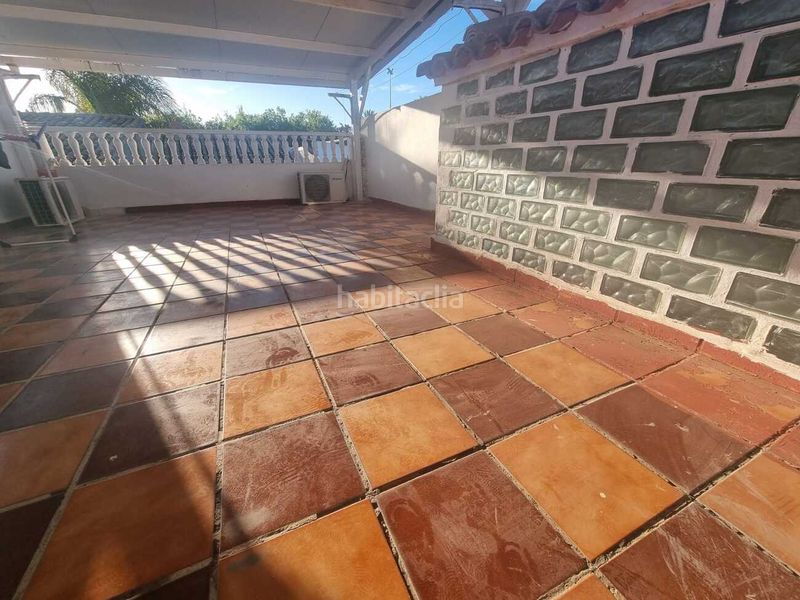 Foto 4657cab0-1f43-484e-9f18-5317bb3c0259. Casa adossada a Canals
