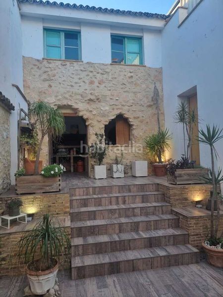 Foto 6492379f-0c01-4e1d-b98c-bfa98f181fe9. Casa adossada a Canals
