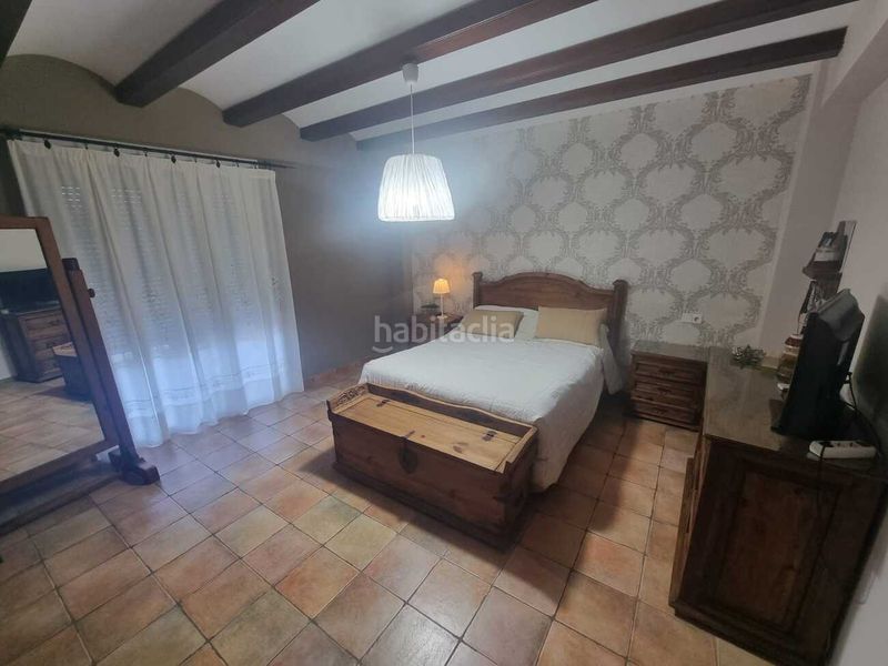 Foto 6e95a10f-4361-40a4-abc9-5e37b9251626. Casa adossada a Canals