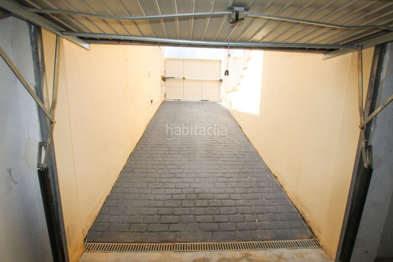 Foto 51c0a0d1-170a-4140-884a-fd2e0ad198f5. Casa amb aparcament a Canuta Calp