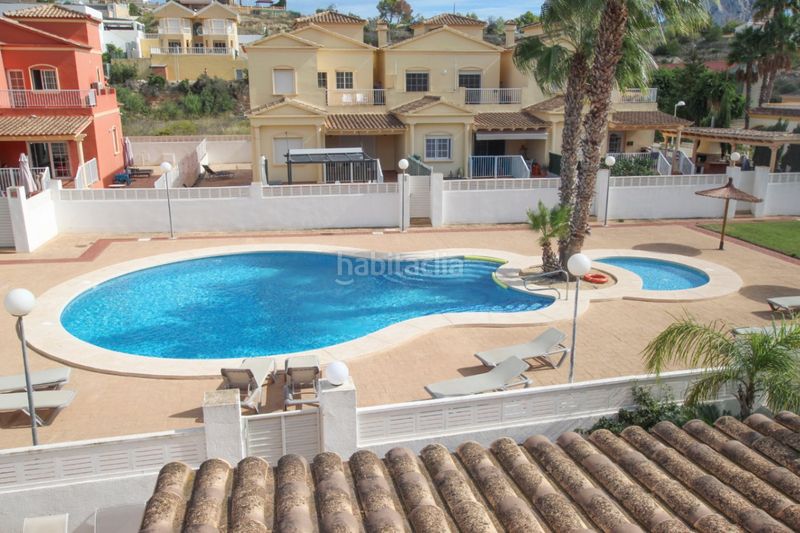 Foto d59dfe3d-1ce7-4e5f-8e4f-965272ac3523. Casa amb aparcament a Canuta Calp