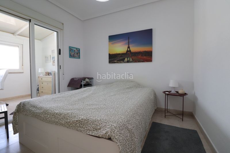 Foto ace5aa99-67fb-4dcb-913d-505974b5b29b. Casa adossada a Benijófar