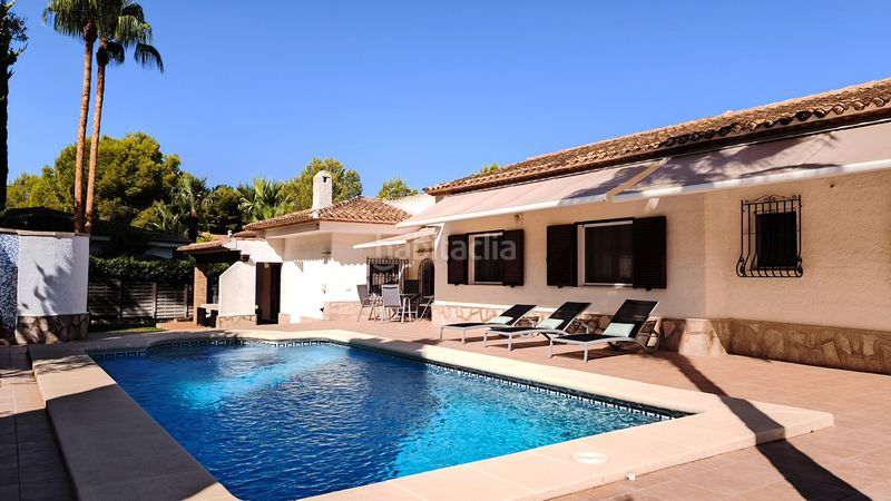 Foto 1beafd2d-9529-43cb-bfab-b2b0de557d5b. Casa amb aparcament a La Xara-La Sella Dénia
