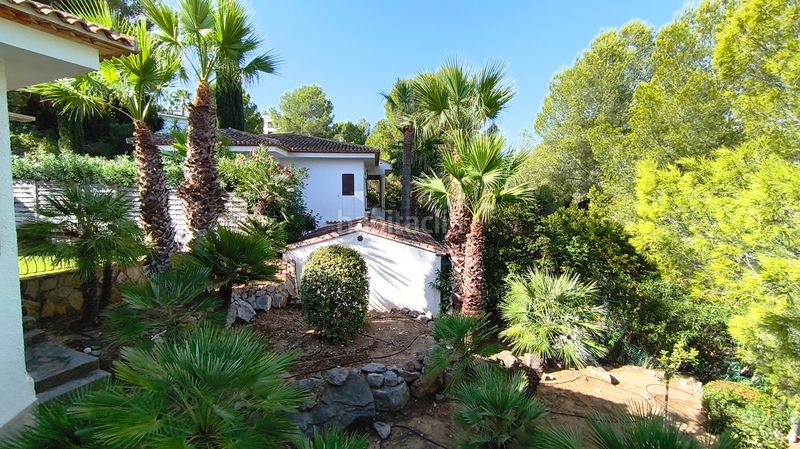Foto e9d57314-8b6c-428e-a64f-0d2e5cc4d919. Casa amb aparcament a La Xara-La Sella Dénia