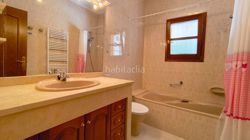 Foto f6877a1a-b86b-4a24-ba95-ec802be441f7. Casa amb aparcament a La Xara-La Sella Dénia