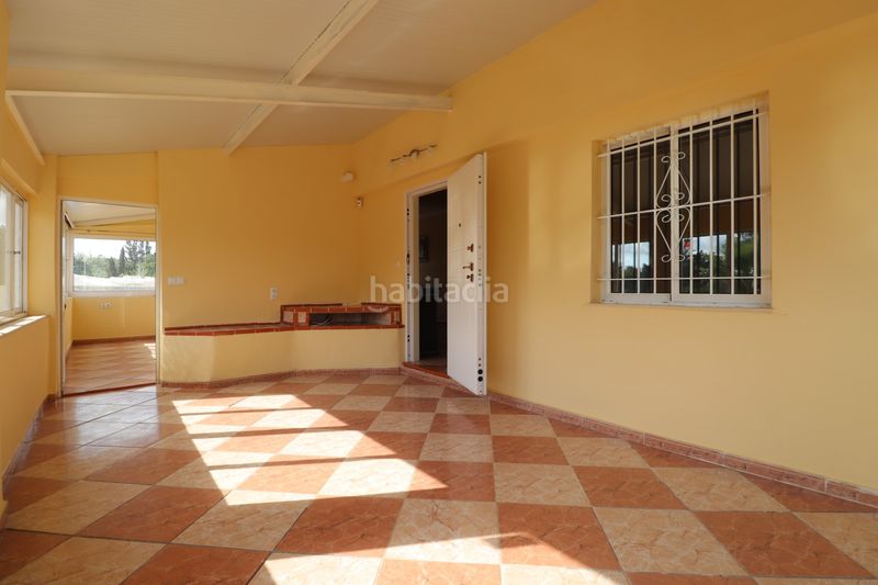 Foto 4634d515-b1be-454a-b1ff-c4d8330a2a6f. Masia amb piscina a Heredades Rojales