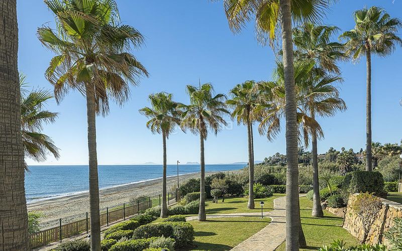 Foto 1b445a33-c70f-4735-bed1-3075f8df9320. Àtic a Centro Estepona
