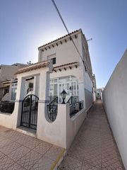 Casa a schiera in Villamartín-Las Filipinas