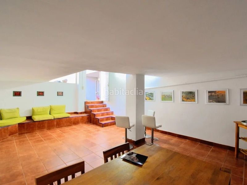 Foto 4d875ef2-c963-4df9-93e3-b86bd90c793f. Casa adossada a Canals