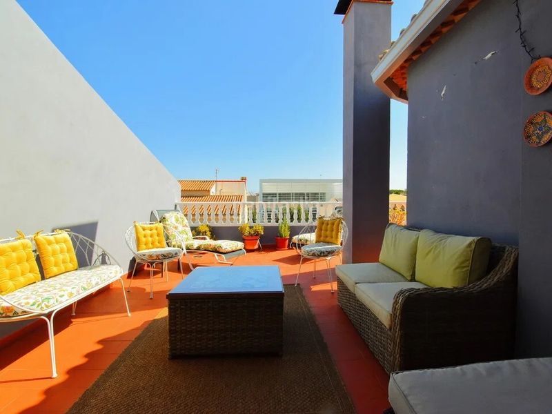 Foto 92f21666-b6a5-40fc-b3c4-4d871c995ca1. Casa adossada a Canals