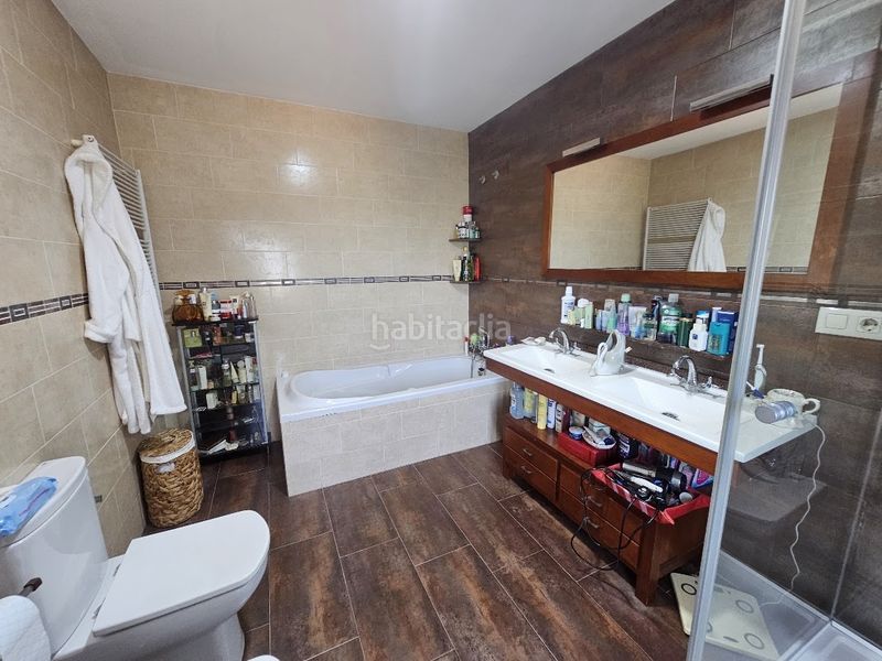 Foto d41dbcea-1459-4225-ace3-8fb2e6cde97b. Casa amb aparcament piscina a Benigànim