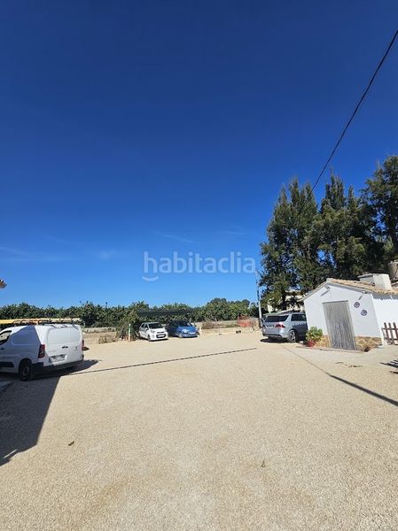 Foto c8eff7c5-88cc-4d05-927f-a3cbda31d757. Masia amb piscina a Canals