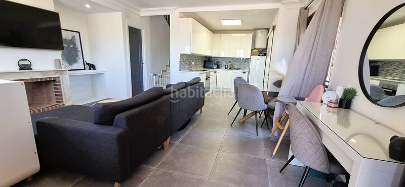 Foto fb5651e3-081d-49aa-948a-1afbed68a556. Casa amb aparcament a Playa Flamenca Orihuela
