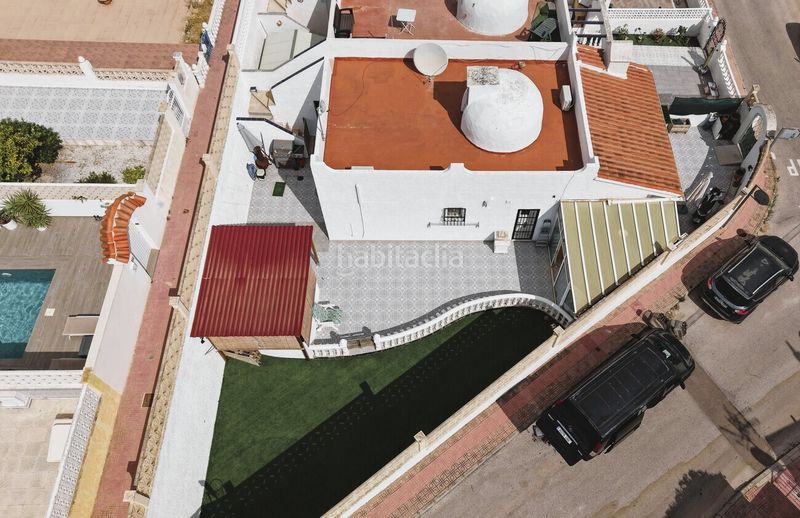Foto b7c36b7d-4e45-4849-9308-deffff4c464f. Casa amb aparcament a Playa Flamenca Orihuela