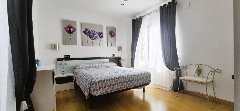 Foto 4a5f84f5-e8fc-4e93-9539-e64f9d4454c4. Casa amb aparcament a Playa Flamenca Orihuela