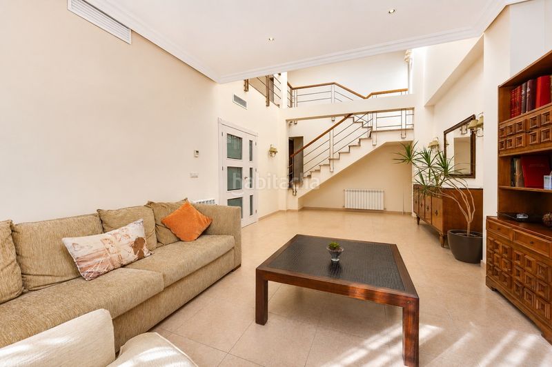 Foto 5d1e5251-9076-4f11-a96e-7a6323a7da54. Casa amb aparcament a Benejúzar