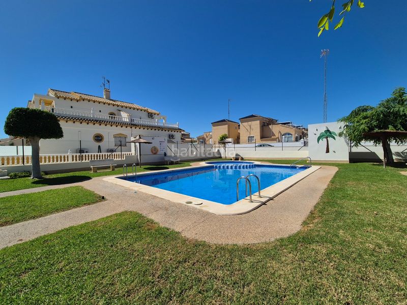 Foto aea3d6ae-5c61-43cd-a1a5-41396776c988. Reihenhaus in Los Balcones y los Altos Orihuela