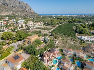 Casa en Beniarbeig