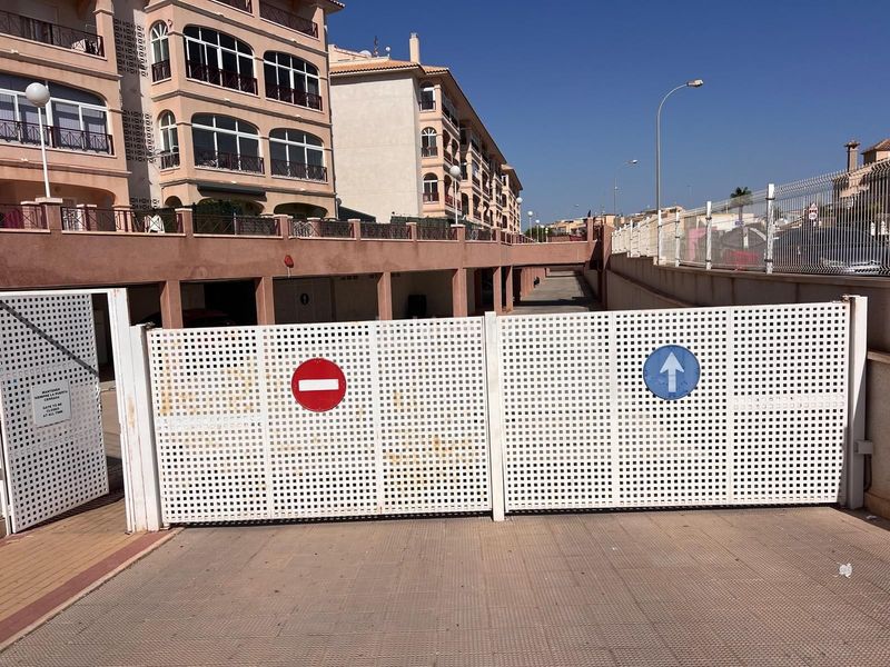 Foto 60ddaf1d-70de-49a6-8403-37b64d7e979a. Appartement mit parking in Playa Flamenca Orihuela