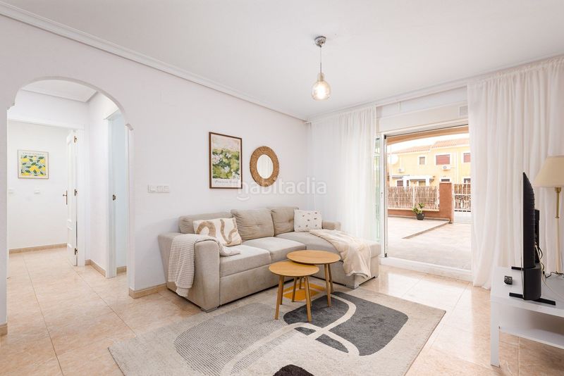 Foto 8c0b7898-e1a9-4f80-b814-a6074bf186fa. Appartement mit parking in Playa Flamenca Orihuela