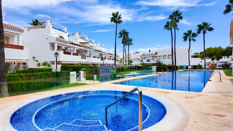 Foto d199c7cb-7caa-4599-87c5-6a1df42d69e6. Appartement mit parking in Villamartín-Las Filipinas Orihuela